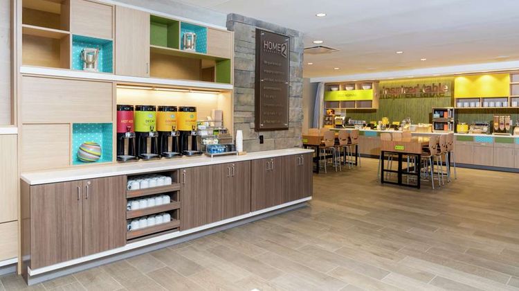 Home2 Suites by Hilton Appleton Restaurant