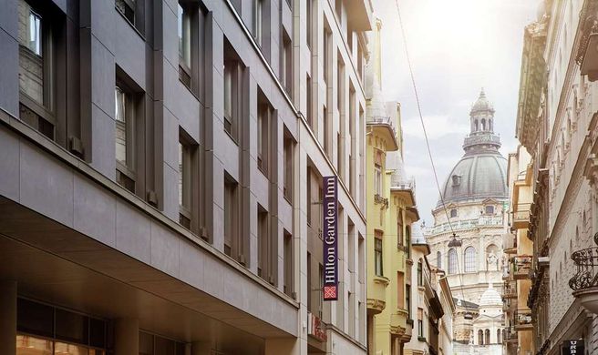 Hilton Garden Inn Budapest City Centre Exterior