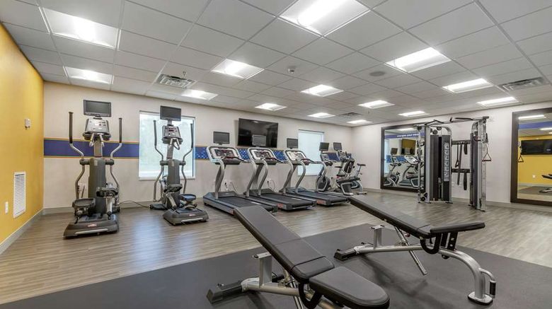 <b>Hampton Inn Camden Health</b>. Images powered by <a href="https://iceportal.shijigroup.com/" title="IcePortal" target="_blank">IcePortal</a>.