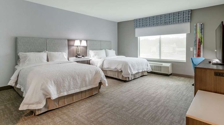<b>Hampton Inn Camden Room</b>. Images powered by <a href="https://iceportal.shijigroup.com/" title="IcePortal" target="_blank">IcePortal</a>.
