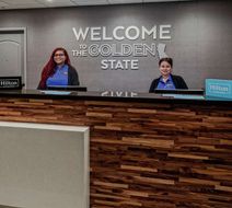 Hampton Inn Fresno Airport Lobby