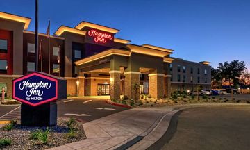 Hampton Inn Fresno Airport