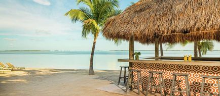 Baker's Cay Resort, Curio Coll Exterior
