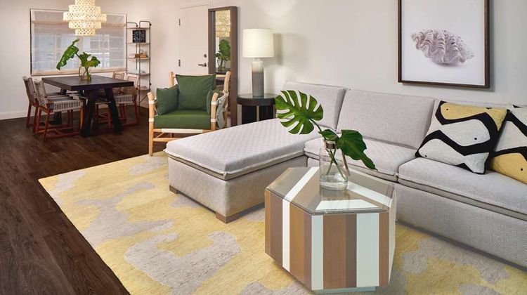 Baker's Cay Resort, Curio Coll Room