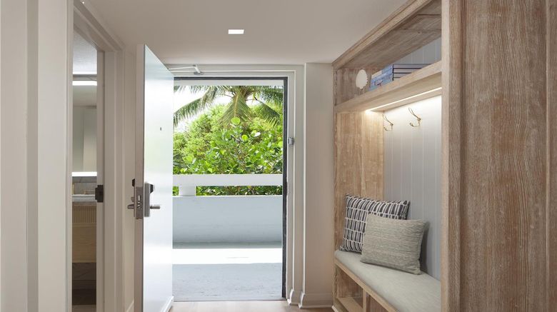 <b>Baker's Cay Resort, Curio Coll Room</b>. Images powered by <a href="https://iceportal.shijigroup.com/" title="IcePortal" target="_blank">IcePortal</a>.