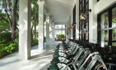 Baker's Cay Resort, Curio Coll