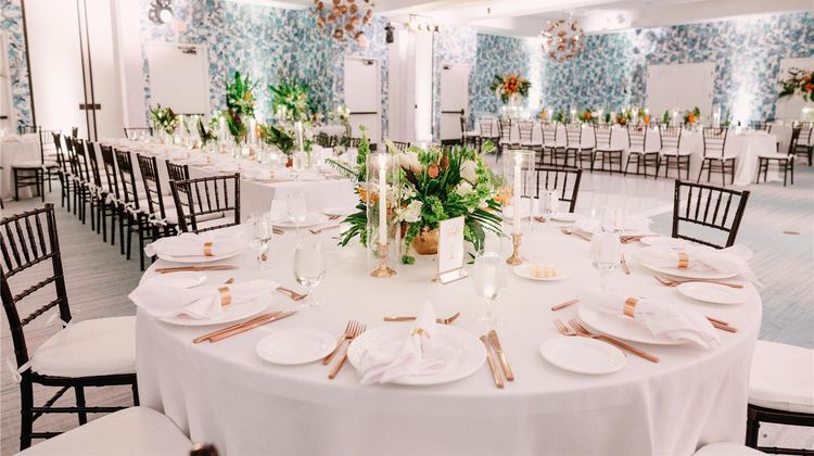 Baker's Cay Resort, Curio Coll Meeting
