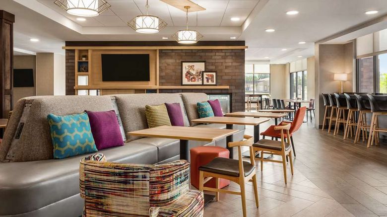 <b>Home2 Suites Central Alliant Energy Ctr Lobby</b>. Images powered by <a href="https://iceportal.shijigroup.com/" title="IcePortal" target="_blank">IcePortal</a>.