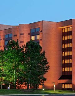 DoubleTree by Hilton Lisle Naperville