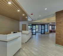 DoubleTree by Hilton Phoenix Chandler Lobby