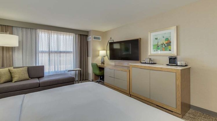 DoubleTree by Hilton Phoenix Chandler Room