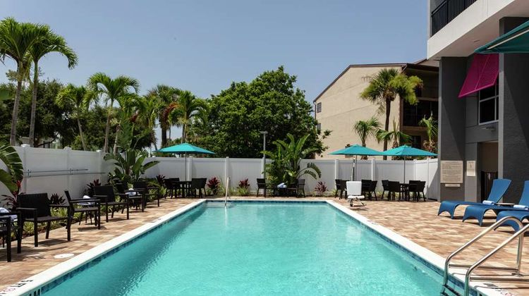 Hampton Inn Dunedin Pool