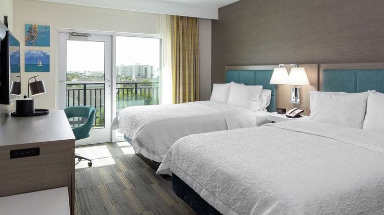 Hampton Inn Dunedin Room