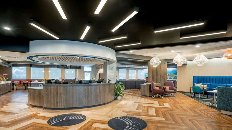 <b>Tru by Hilton Knoxville North Lobby</b>. Images powered by <a href="https://iceportal.shijigroup.com/" title="IcePortal" target="_blank">IcePortal</a>.