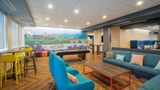 Tru by Hilton Knoxville North Lobby