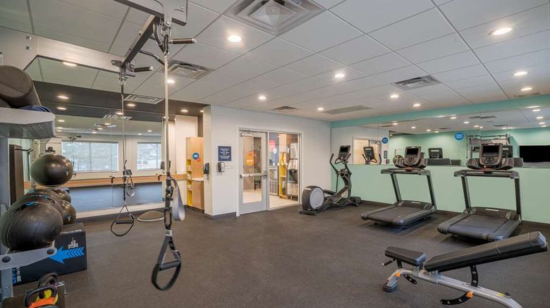 <b>Tru by Hilton Knoxville North Health</b>. Images powered by <a href="https://iceportal.shijigroup.com/" title="IcePortal" target="_blank">IcePortal</a>.