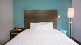 Tru by Hilton Knoxville North Room