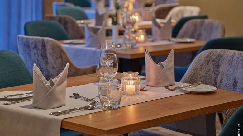 <b>Dorint Hotel Wurzburg Restaurant</b>. Images powered by <a href="https://iceportal.shijigroup.com/" title="IcePortal" target="_blank">IcePortal</a>.