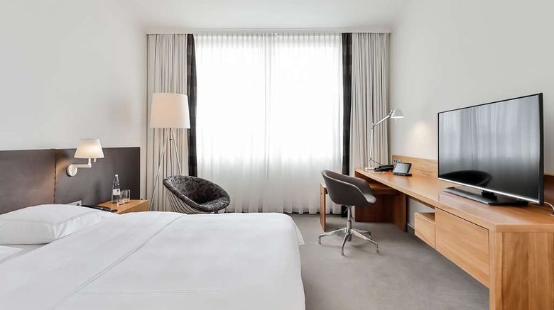 <b>Dorint City Hotel Bremen Room</b>. Images powered by <a href="https://iceportal.shijigroup.com/" title="IcePortal" target="_blank">IcePortal</a>.
