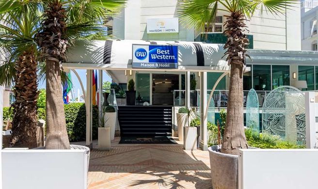Best Western Maison B Hotel Exterior
