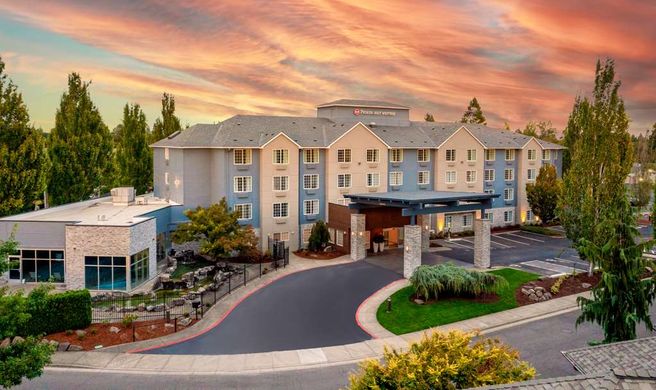 Best Western Premier Keizer/Salem Hotel Exterior
