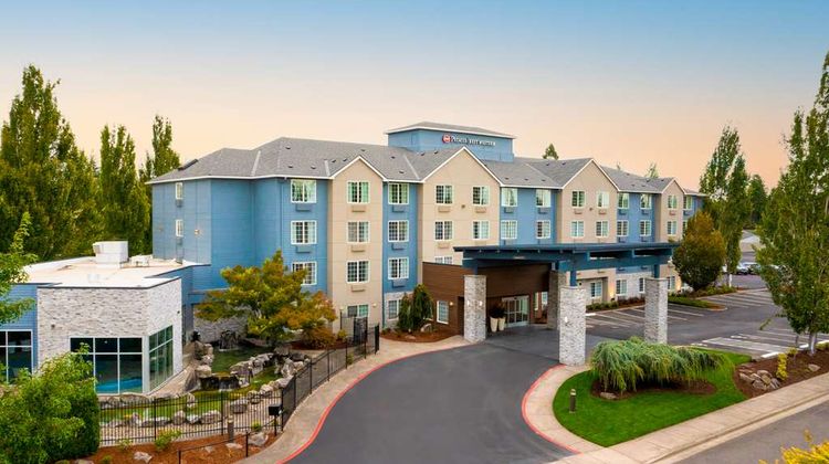 Best Western Premier Keizer/Salem Hotel Exterior