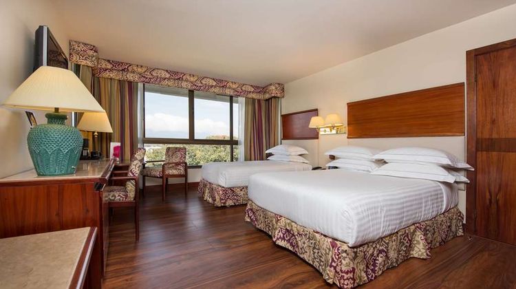 Barcelo San Jose Suite