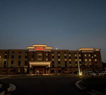 Hampton Inn and Suites Lenoir Exterior