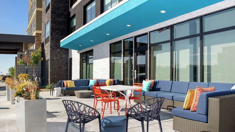 <b>Tru by Hilton Denver Airport Tower Road Exterior</b>. Images powered by <a href="https://iceportal.shijigroup.com/" title="IcePortal" target="_blank">IcePortal</a>.