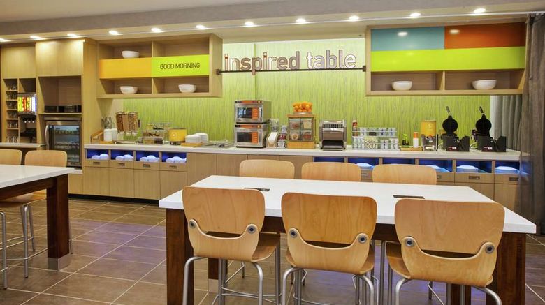 <b>Home2 Suites By Hilton West Bloomfield Restaurant</b>. Images powered by <a href="https://iceportal.shijigroup.com/" title="IcePortal" target="_blank">IcePortal</a>.