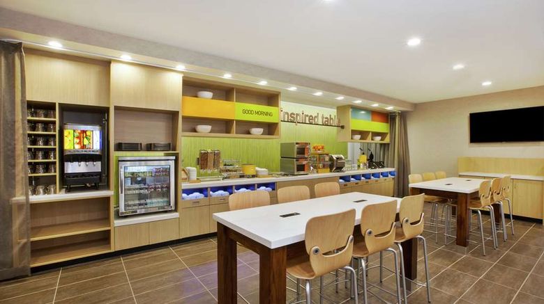 <b>Home2 Suites By Hilton West Bloomfield Restaurant</b>. Images powered by <a href="https://iceportal.shijigroup.com/" title="IcePortal" target="_blank">IcePortal</a>.