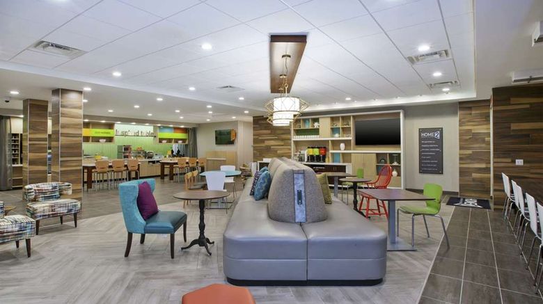 <b>Home2 Suites By Hilton West Bloomfield Lobby</b>. Images powered by <a href="https://iceportal.shijigroup.com/" title="IcePortal" target="_blank">IcePortal</a>.