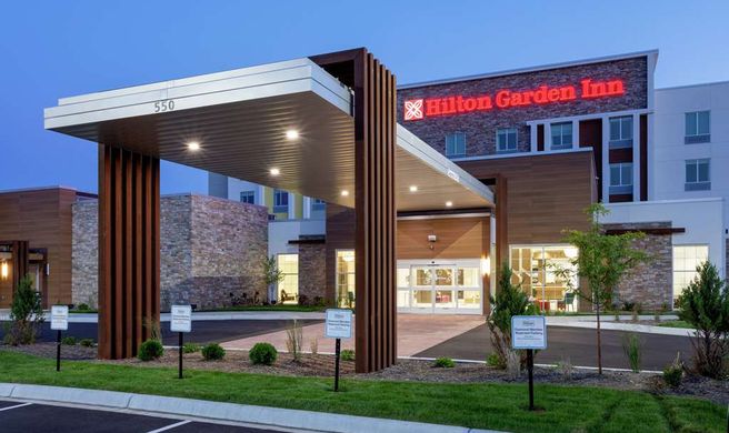 Hilton Garden Inn St Cloud Exterior