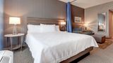 Home2 Suites by Hilton Toronto Room