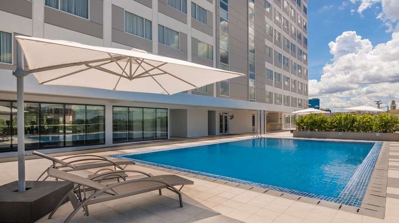 <b>Park Inn by Radisson Iloilo Pool</b>. Images powered by <a href="https://iceportal.shijigroup.com/" title="IcePortal" target="_blank">IcePortal</a>.