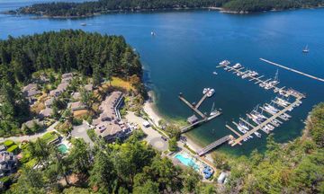Poets Cove Resort & Spa