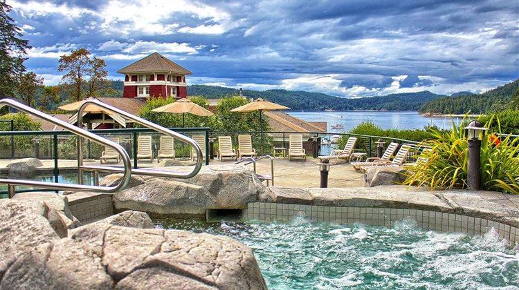 Poets Cove Resort & Spa Pool