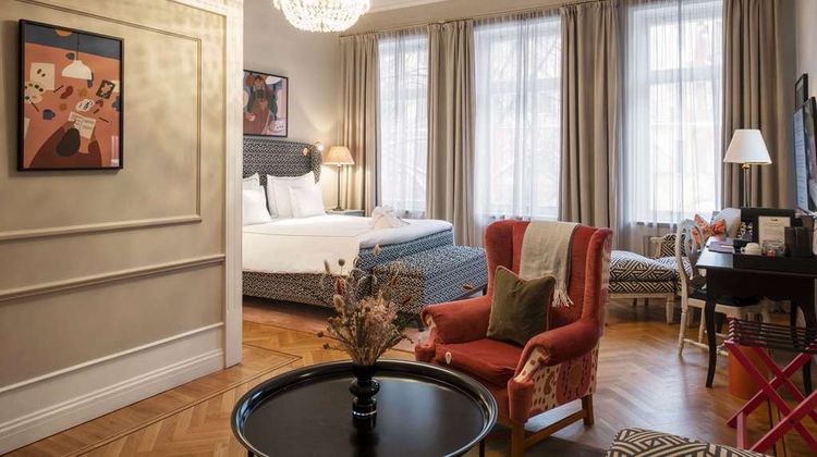 The Sparrow Hotel Suite
