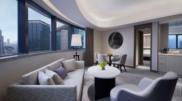 Hyatt Regency Metropolitan Chongqing Suite