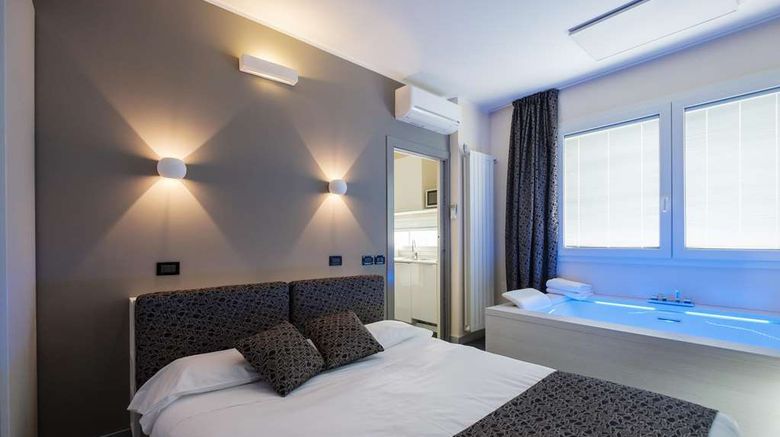 <b>Residence Sacchi Hotel Suite</b>. Images powered by <a href="https://iceportal.shijigroup.com/" title="IcePortal" target="_blank">IcePortal</a>.