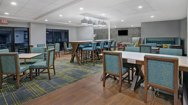 Hampton Inn Westfield Restaurant