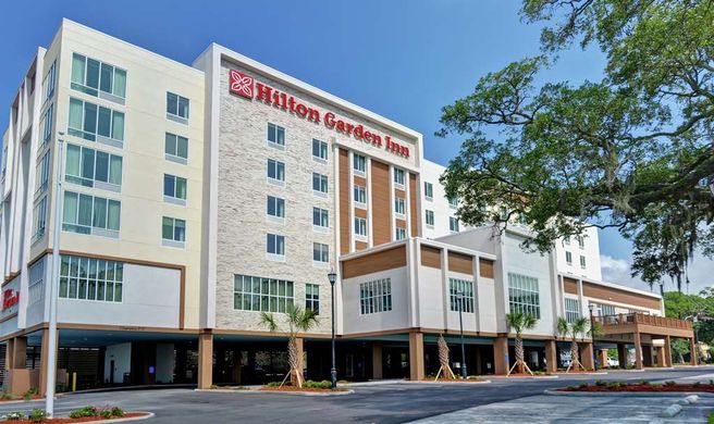 Hilton Garden Inn Biloxi Exterior