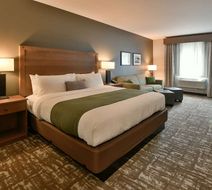 GrandStay Hotel and Suites Sisters OR Room