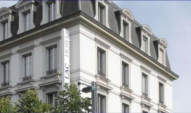 Hotel Alpes & Lac Exterior
