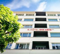 Hotel Des Arts Exterior