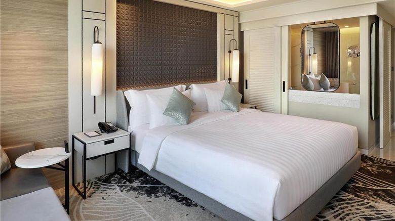 <b>Movenpick Surabaya City Room</b>. Images powered by <a href="https://iceportal.shijigroup.com/" title="IcePortal" target="_blank">IcePortal</a>.