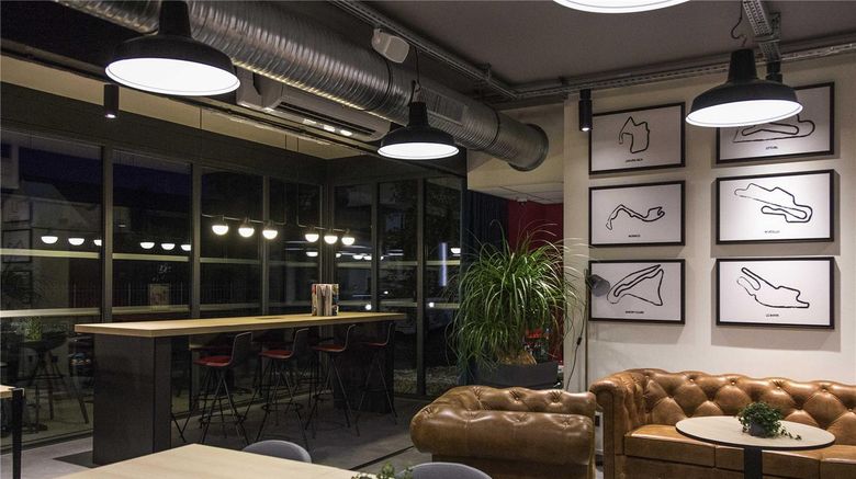 <b>Ibis Styles Aeroport Mulhouse Restaurant</b>. Images powered by <a href="https://iceportal.shijigroup.com/" title="IcePortal" target="_blank">IcePortal</a>.