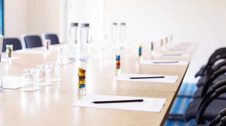 Mercure Cardiff North Hotel Meeting