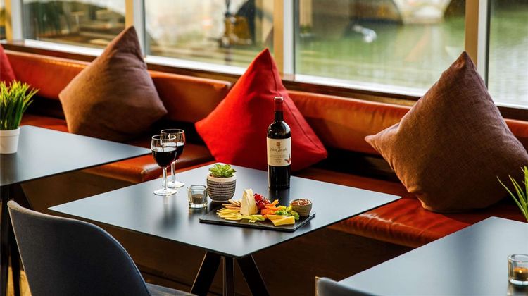 Mercure Bedford Centre Hotel Restaurant