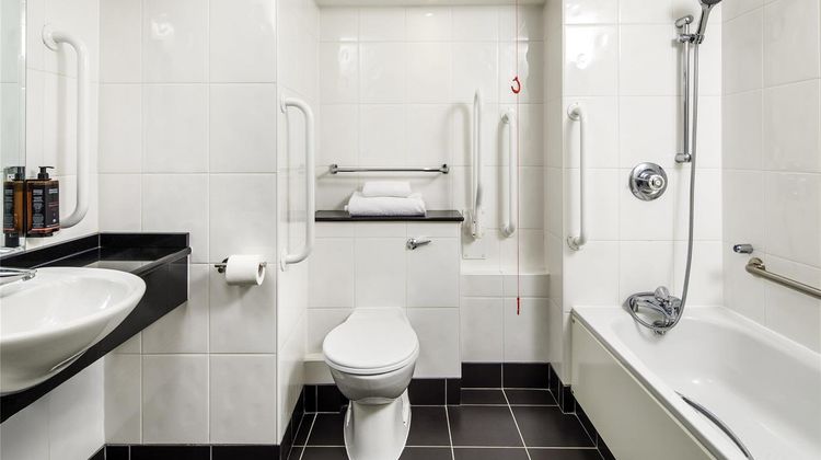 The Harlow Hotel by Accor Room